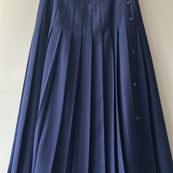Navy Pleated Midi Full/A-Line Skirt - Picture 10 of 12